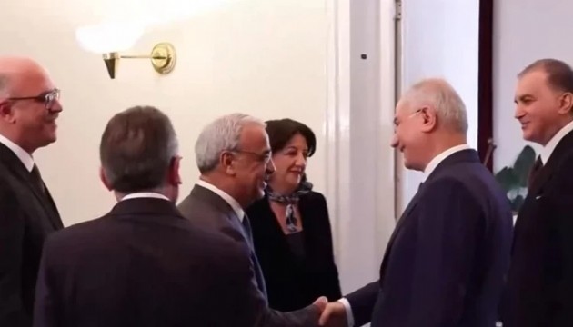 DEM heyetinden AK Parti'ye ziyaret