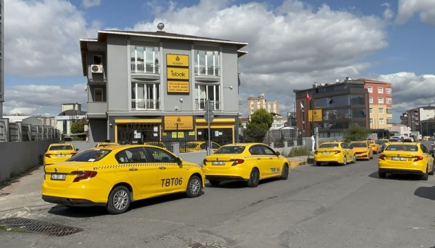 Taksiciler zam kuyruğuna girdi