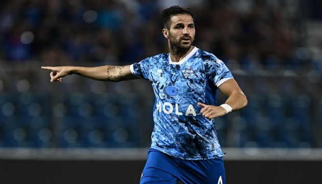 Fabregas futbolu bıraktığını duyurdu