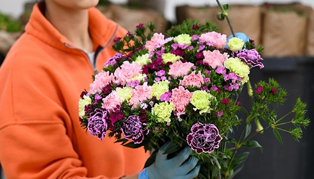 12 milyon dolarlık çiçek ihracatı