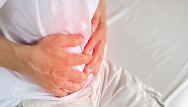 Karın ağrısı uyarısı: Crohn hastalığı belirtisi olabilir