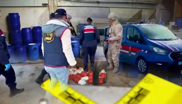 1,6 ton uyuşturucu ham maddesi ele geçirildi