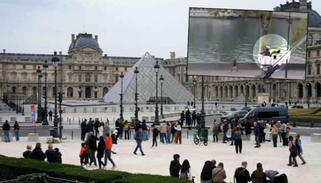 Louvre Müzesi hırsızları yakalandı