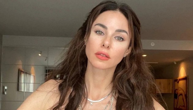 Defne Samyeli'nin güzellik sırrı!