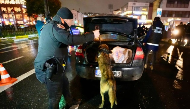 İstanbul'da yılbaşı gecesi 55 bin polis görev yapacak