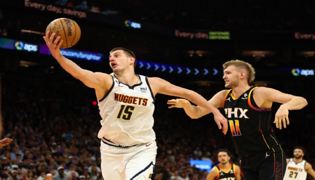 Denver Nuggets, Phoenix Suns'ı 118-102 mağlup etti, seride 3-2 öne geçti