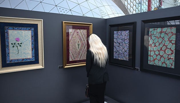 Ankara'da 58 öğrencinin eserlerinden oluşan ebru sergisi açıldı