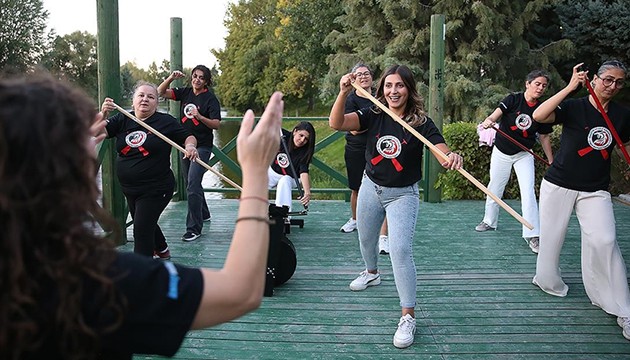 Sessiz ejderhalar farkındalık için kürek çekiyor