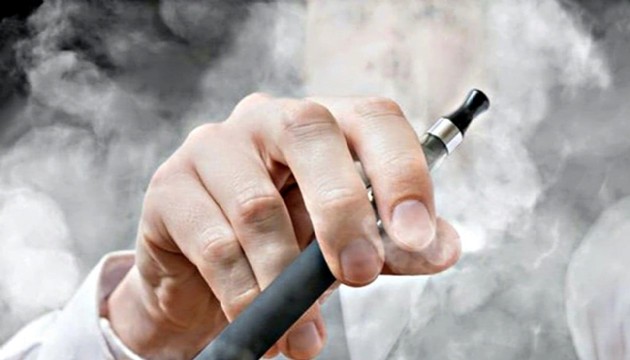 Elektronik sigara nedeniyle yoğun bakıma düşen hastadan uyarı