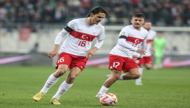 Enes Ünal şansını kaybetti! Stefan Kuntz dumur oldu...