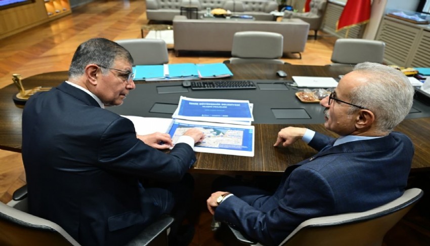 İzmir'de ulaşım için yeni dönem: Bakanlık ekipleri sahaya iniyor