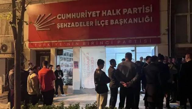 CHP ilçe başkanlığına saldırı