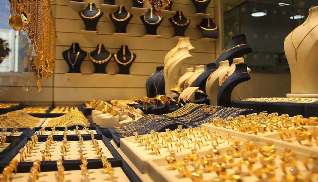 Dev bankadan altın tahmini