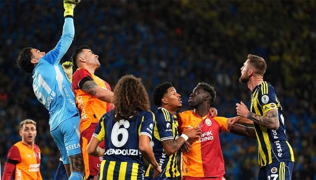 Süper Kupa derbisi sonrası cezalar açıklandı: Fenerbahçeli isme 1 maç men