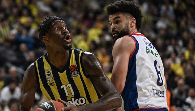 Basketbolda 'ertelemeli' derbi: Anadolu Efes - Fenerbahçe Beko