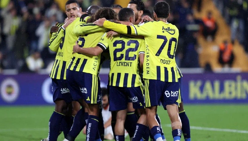 Fenerbahçe’den 3 gollü galibiyet: Alanyaspor’u rahat geçti