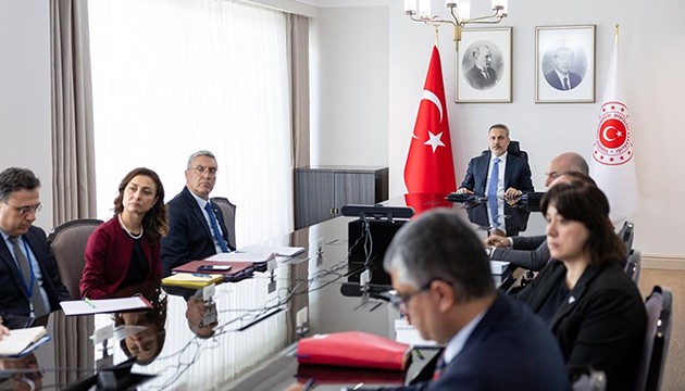 Bakan Fidan'dan kritik görüşme