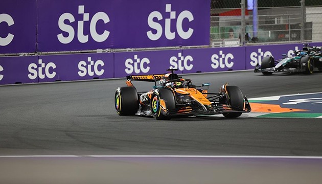 Suudi Arabistan'da kazanan Piastri