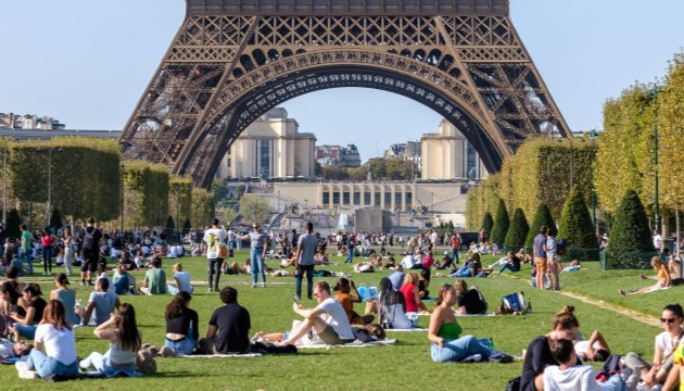 Kamusal alanlarda sigara yasağı genişliyor