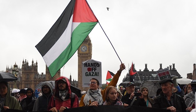 İngiltere'de Filistin yürüyüşü