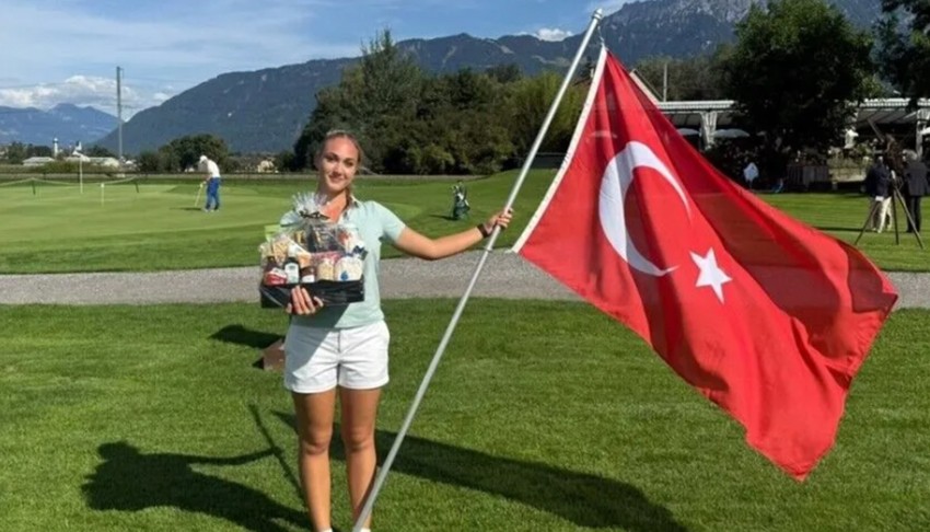 Milli golfçü turnuvada 2'nci oldu