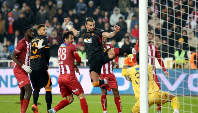 Galatasaray - Sivasspor maçının muhtemel 11'leri belli oldu