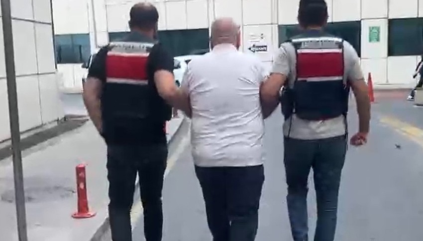 Dolandırıcılık yapan sahte 'MİT'çiler kıskıvrak yakalandı: Bakanın adını kullanıyorlardı
