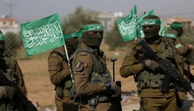 Hamas: İsrail'in kıyafetleri çıkararak fotoğraflaması savaş suçu