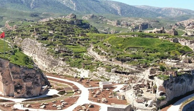 Tarihi Hasankeyf ziyaretçilerini bekliyor