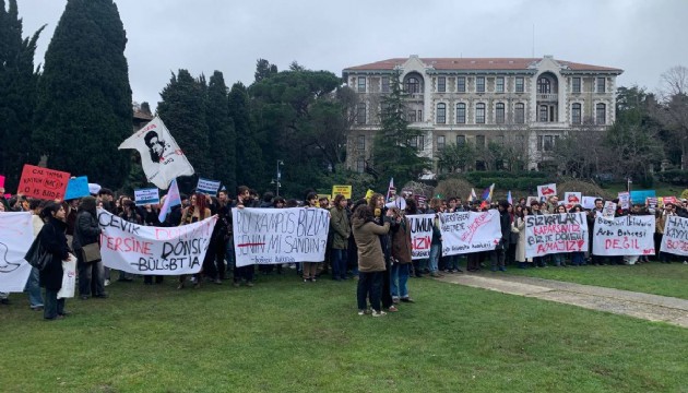 Boğaziçi Üniversitesi'nde protestoya polis müdahalesi