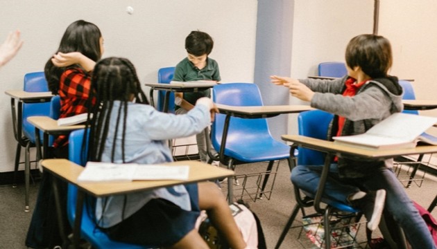 Eğitim İzleme Raporu'nda çarpıcı veriler: Dört çocuktan biri zorbalığa uğruyor