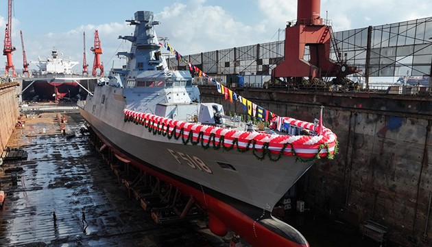 TCG İçel fırkateyni denize indirildi