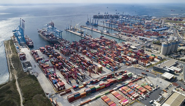 Komşulara 25 milyarlık ihracat