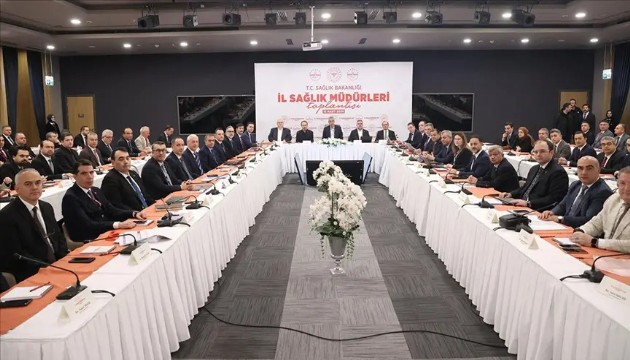 Bakan Memişoğlu, 81 ilin sağlık müdürleriyle  bir araya geldi