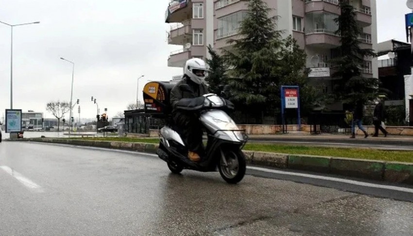 Valilik duyurdu: Motokurye ve skuterlerin trafiğe çıkışı yasaklandı