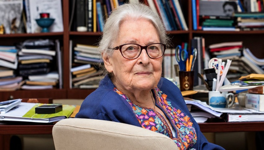 Düşünce dünyasının büyük kaybı: Filozof Prof. Dr. İoanna Kuçuradi hayatını kaybetti