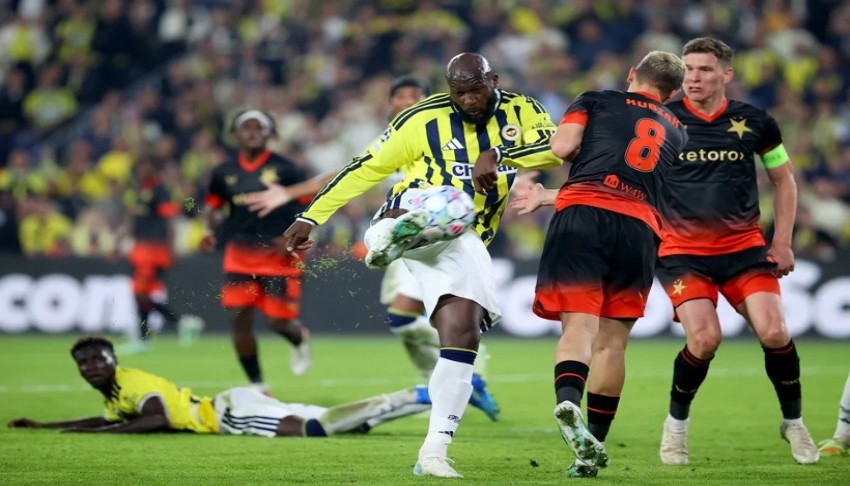 Kadıköy'de hayal kırıklığı: Fenerbahçe üstünlüğünü koruyamadı, 1 puana razı oldu