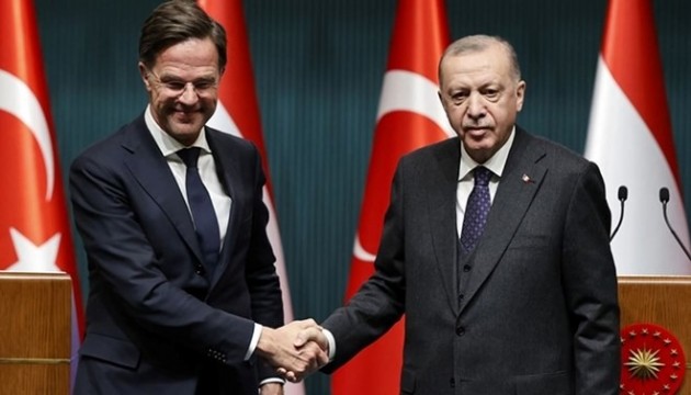Erdoğan, Rutte ile görüştü