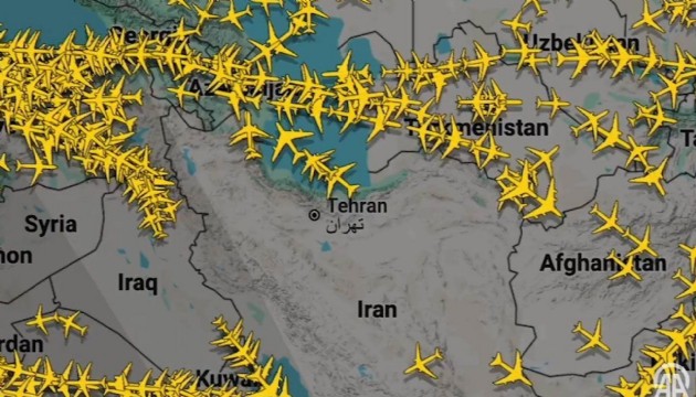 İran hava sahasını kapattı