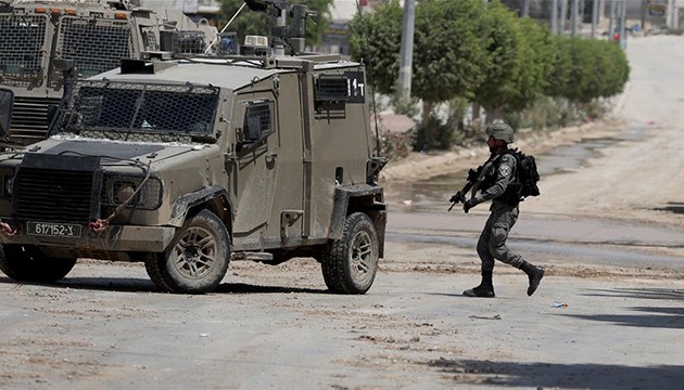 İsrail'den Kuneytra'ya baskın