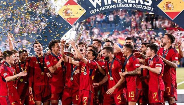 UEFA Uluslar Ligi'nde şampiyon İspanya!