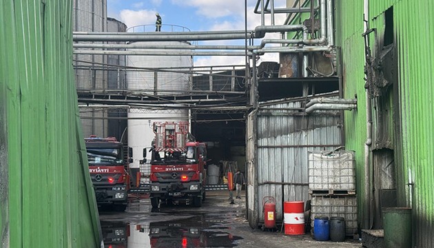 Yağ fabrikasında yangın