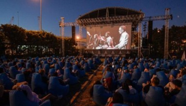 İBB'den çocuklar için açık hava sineması