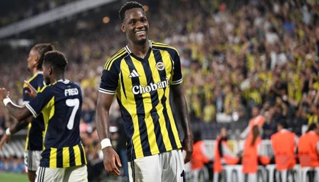 Jhon Duran'dan sevindiren haber!