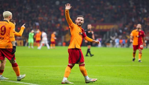 Juan Mata, kariyerinin tek eksiğini Galatasaray'da tamamlayabilir