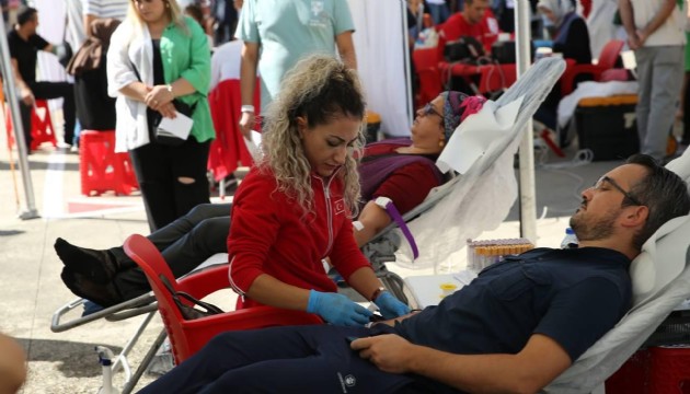 Türk Kızılay, gönüllü kan bağışçısında dünya 3'üncüsü