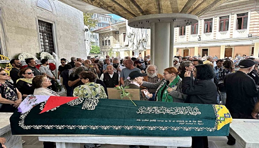 Gülsen Tuncer Şişli'de son yolculuğuna uğurlandı