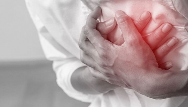 Kalbi tıkır tıkır çalıştırıyor:  İşte o meyvenin bilinmeyen faydaları...