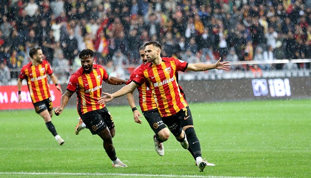 Kayserispor yenilmezlik serisini sürdürdü