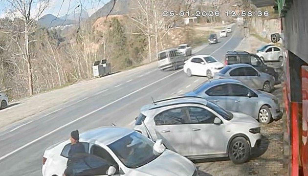 Mersin'deki kaza kamerada